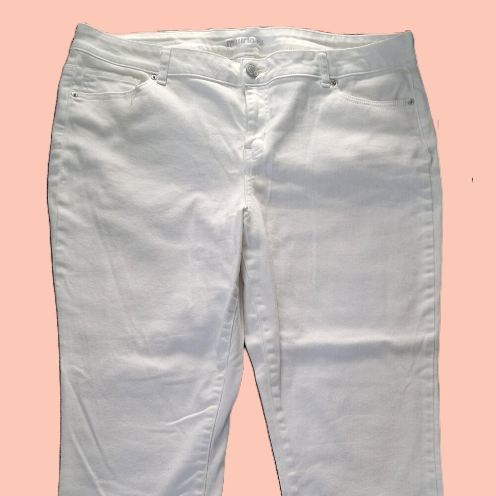 Maurices White Cuffed Crop Pants Size 18